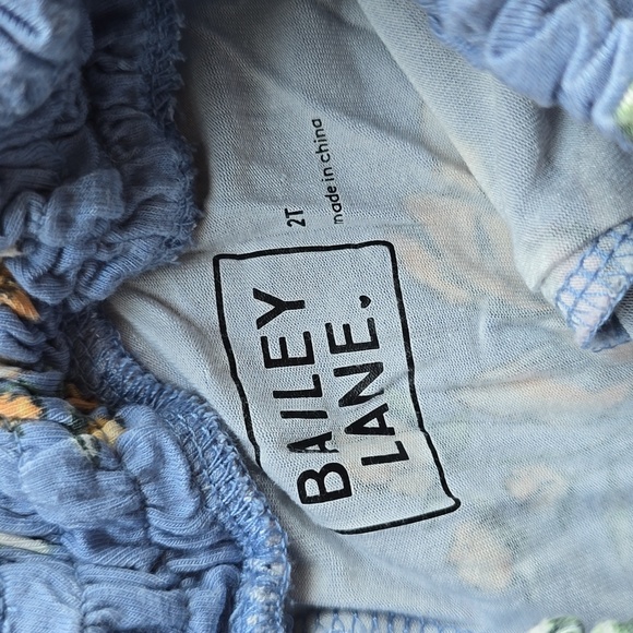 Colorful Patterned Shorts Set- Bailey Lane, Little Sleepies, Posh Peanut 2T - Picture 2 of 4